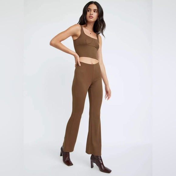 NWT Aritzia Babaton Candace Pants – Dark Chocolate Brown – Size M - Picture 2 of 2